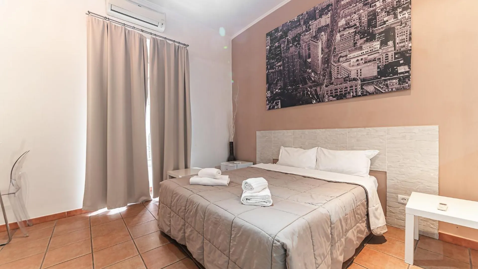 Cristel Cozy Rooms - Termini Train Station Rome 0*,  Italy