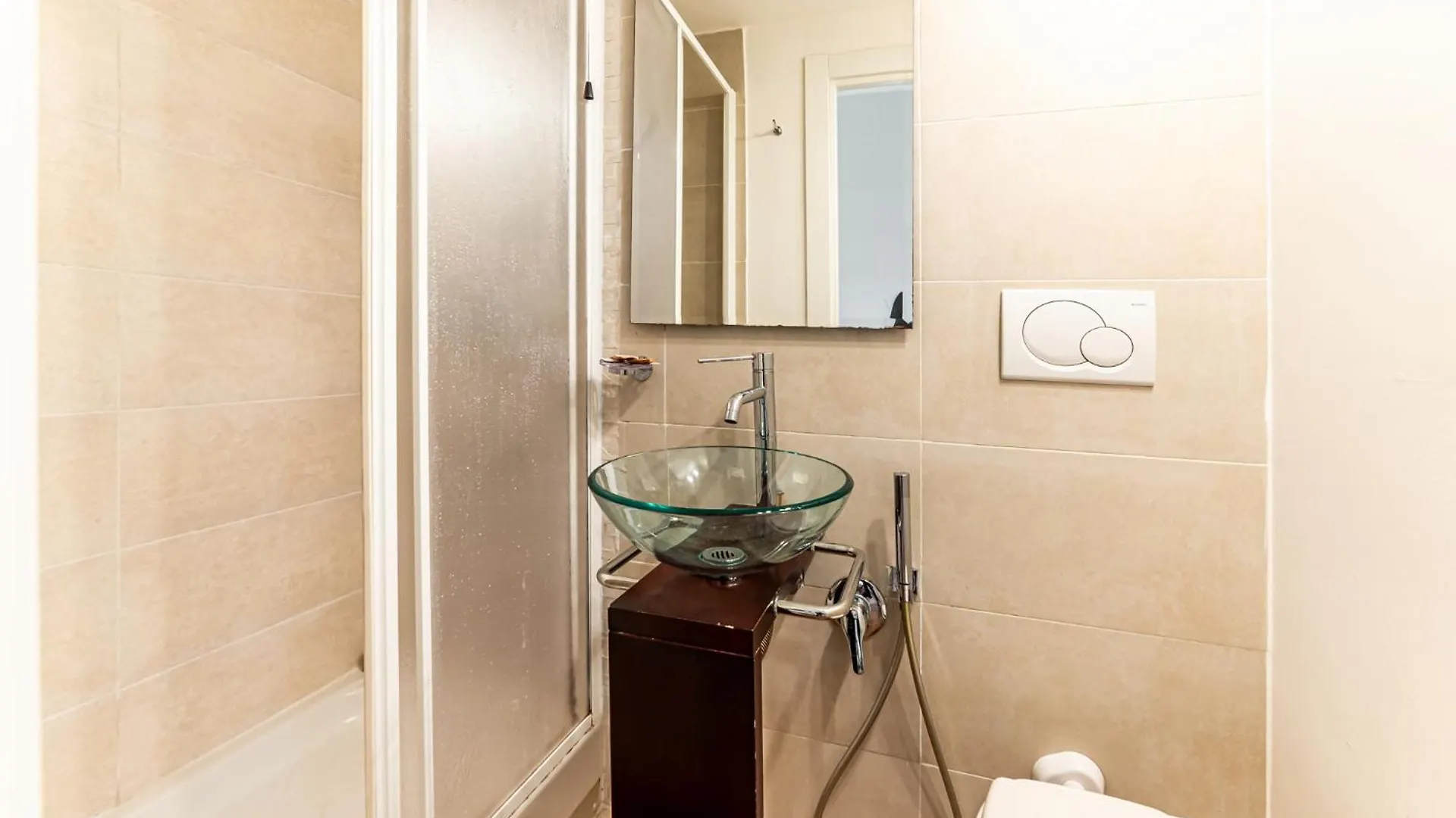 Cristel Cozy Rooms - Termini Train Station Rome 0*,